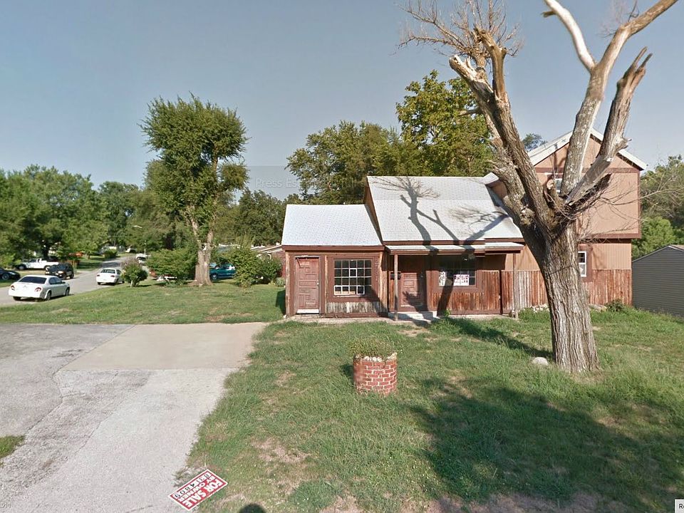 1st image of 2531 S 52nd St