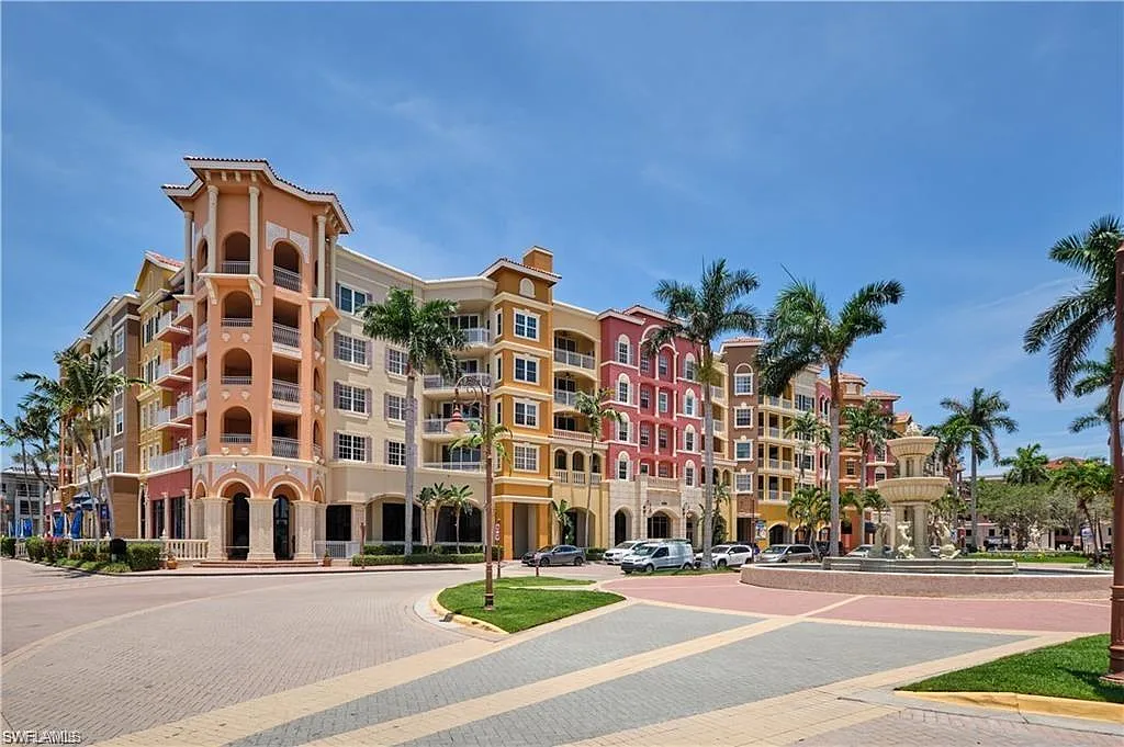 1 bed, 1.5 bath, 1126 sqft, $7,995 — Photo 1