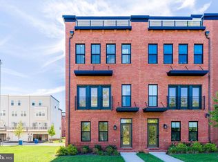 22819 Tawny Pine Sq, Ashburn, VA 20148