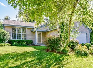 1722 Rempe Dr, Waukesha, WI 53186