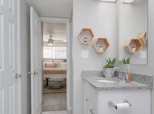 (Undisclosed Address), Chesapeake, VA 23320