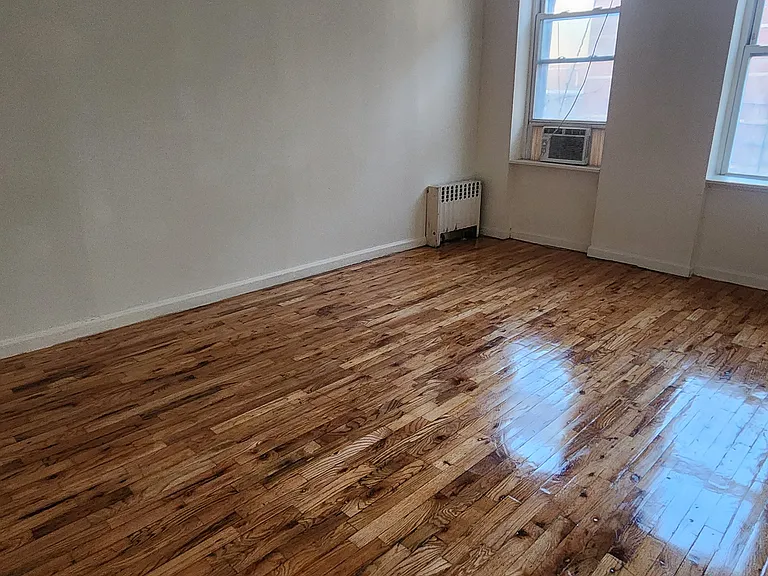 563 Nostrand Ave #3R — Photo 5
