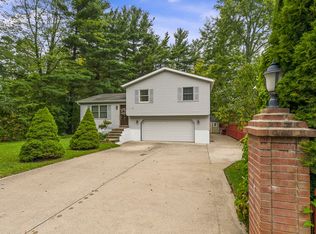 5440 Swanville Rd, Erie, PA 16506