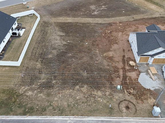 4th image of 2392 Scheuring Rd #72