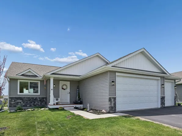 1052 Butternut Ln, Watertown, MN 55388