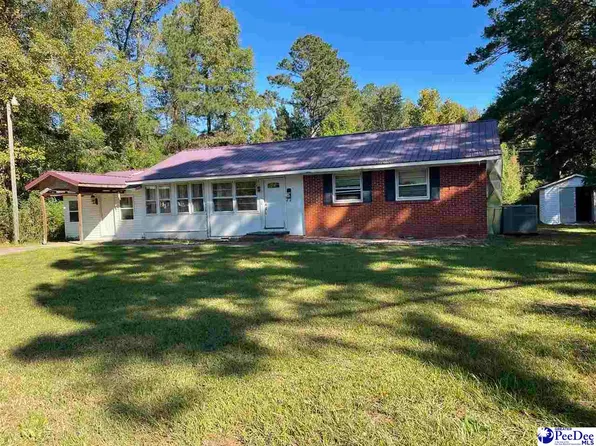 302 Dogwood Cir, Cheraw, SC 29520