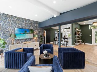 2060 Estey Ave, Naples, FL 34104