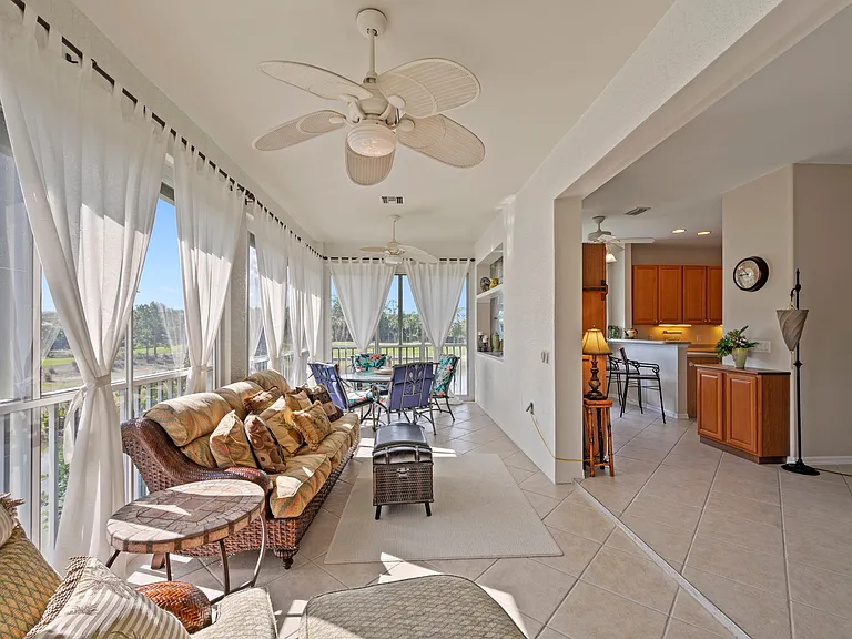 3990 Bishopwood Ct W #202 — Photo 4