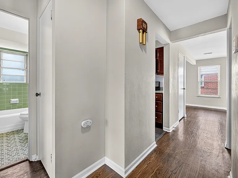 8106 Fawn Ave — Photo 12