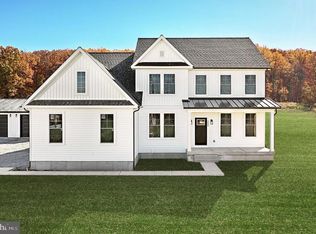 326 Greenwood Rd, Spring Grove, PA 17362