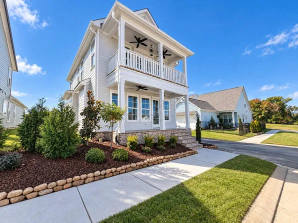 6957 Charming Pl #227, Hixson, TN 37343