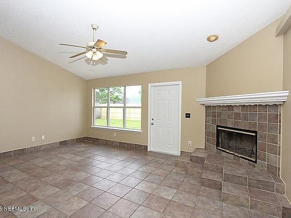 livingroom_700