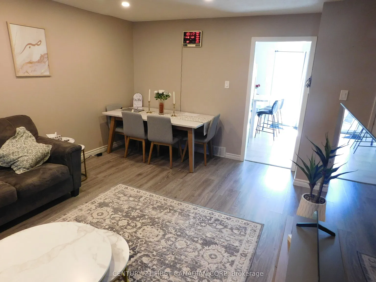 3 bed, $2,350 — Photo 4