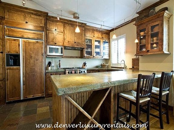 3rd image of 99 S Downing St APT 606