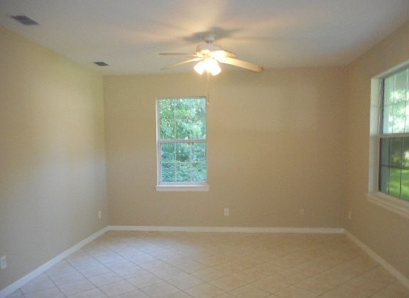 3rd image of 110 Belles Chase Ct