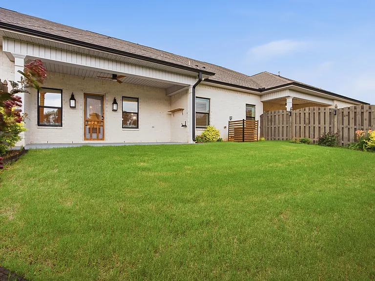 436 Ripple Lake Dr SW — Photo 14