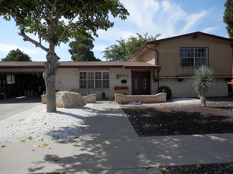 8808 Shaver Dr — Photo 12