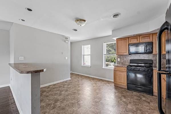 1st image of 4143 Ridge Ave #9A