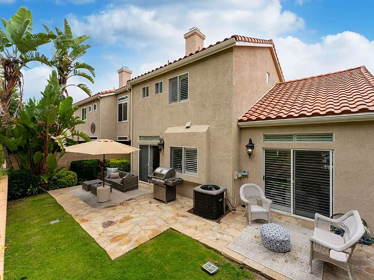 131 Concerto Dr — Photo 35