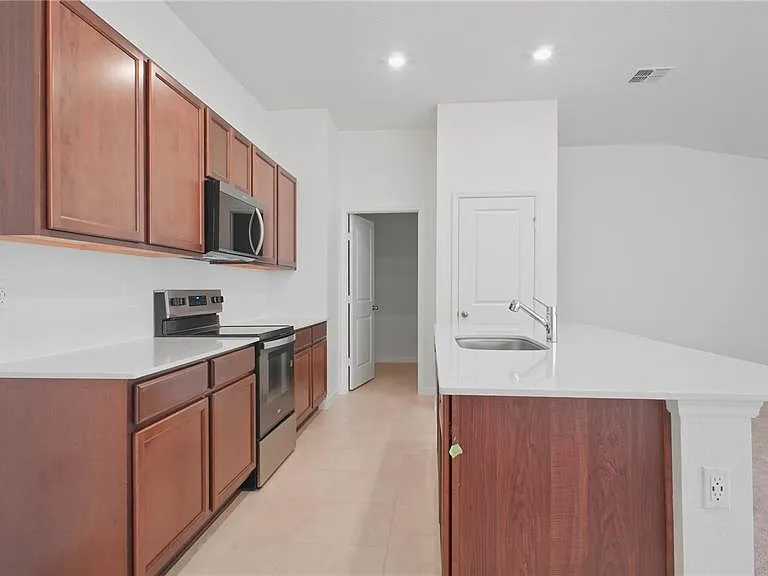 2942 Lavanda Dr — Photo 35