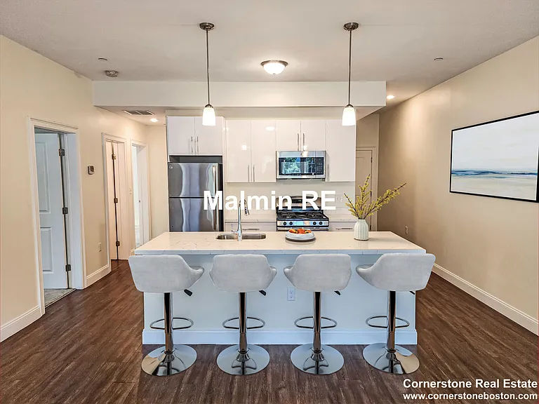 81 Amory St #204 — Photo 7