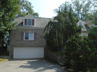 27 Rose Ave, Harrison, NY 10528