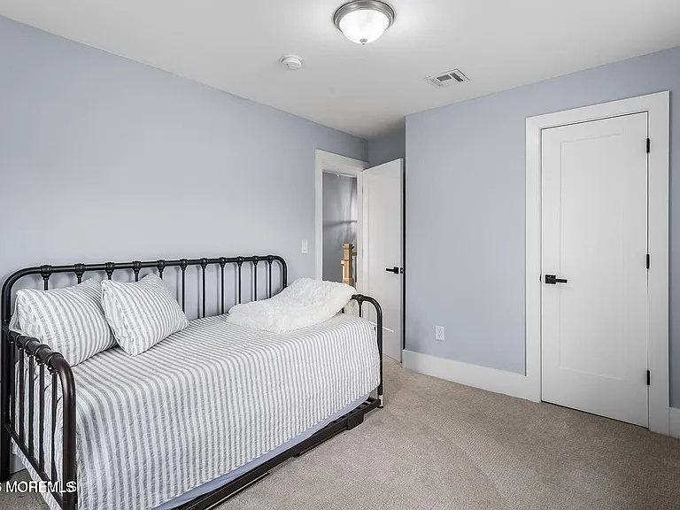 803 Central Ave — Photo 8