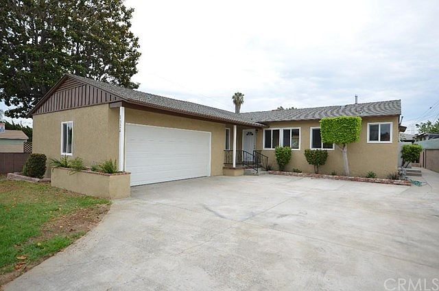 1st image of 8324 Advent Ave