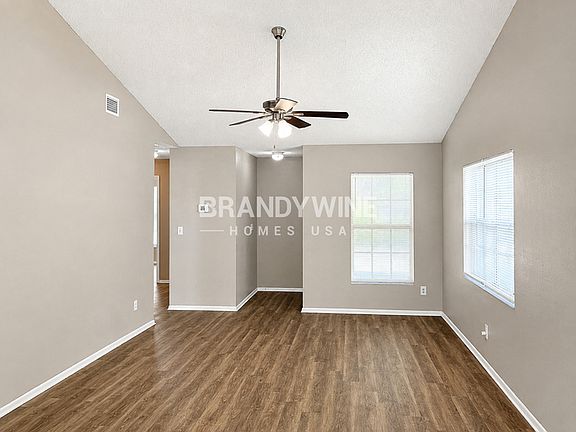 3rd image of 13332 Laraway Dr