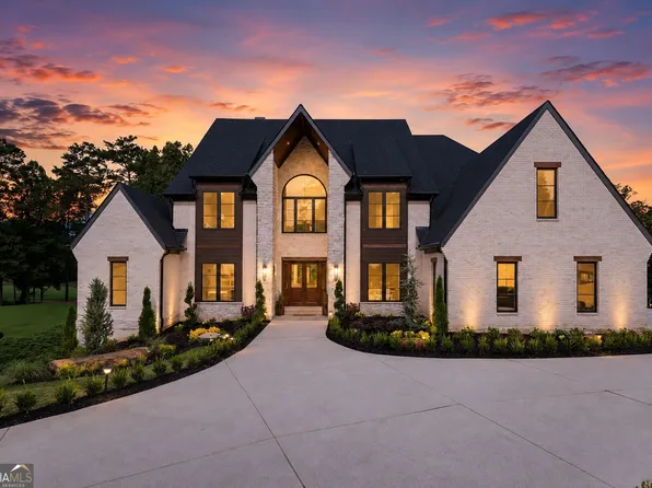 215 Traditions Dr, Alpharetta, GA 30004