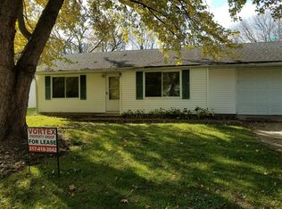 2707 Bonnymeade, Champaign, IL
