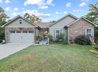 1803 Staghorn Dr, Soddy Daisy, TN 37379