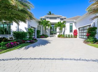 3123 Crayton Rd, Naples, FL 34103