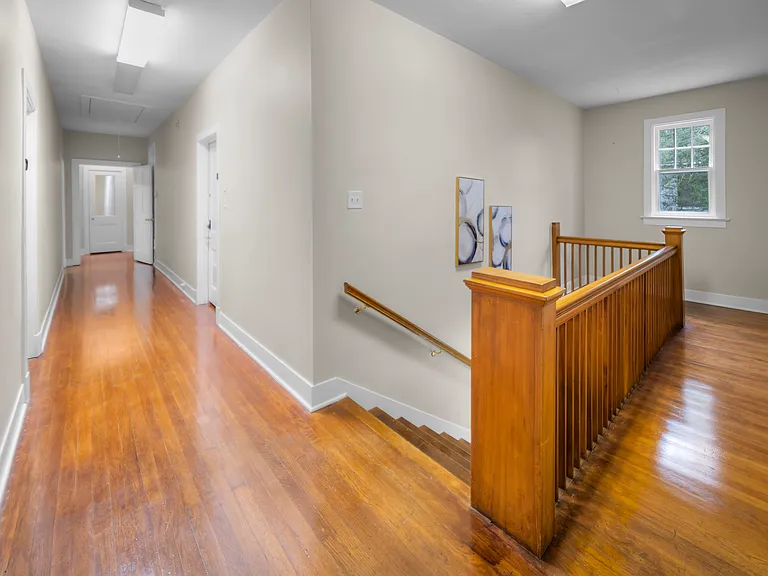 436 S Fannin Ave — Photo 30