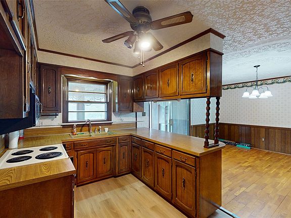 3rd image of 1571 Home Trl