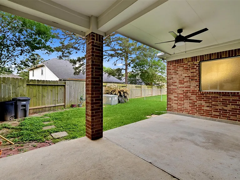 3711 Slocom Dr — Photo 42
