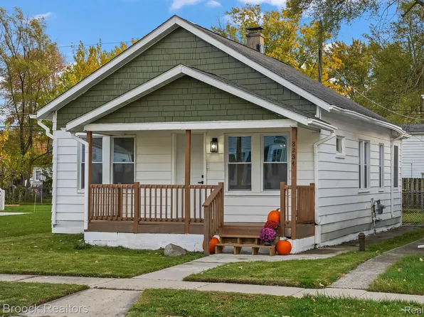 8234 Orchard Ave, Warren, MI 48089