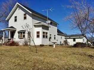 204 S Main St, Oconto Falls, WI 54154