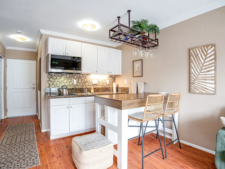 1021 Scott St #130 — Photo 5