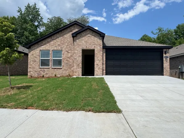 6817 Cypress Trl, Maumelle, AR 72113