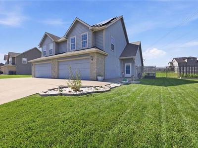 16820 Sheehan Rd, Basehor, KS, 66007