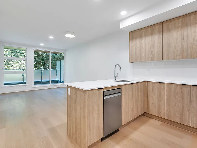 1490 W 32nd Ave — Photo 18