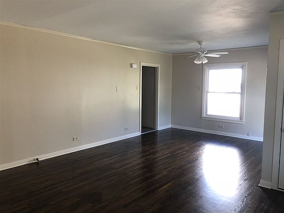 4th image of 2919 Grim Ave