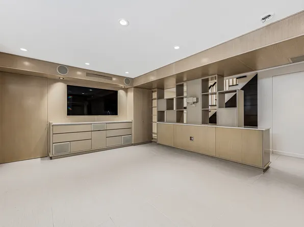 32-15 Murray Lane image 19 of 28