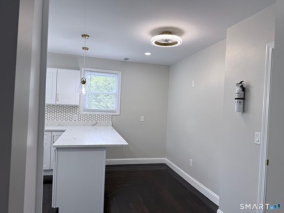 4th image of 31 Atwater Ave #E
