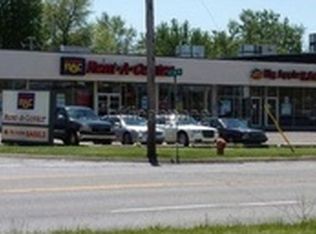 2211 Elizabeth Lake Rd, Waterford, MI 48328