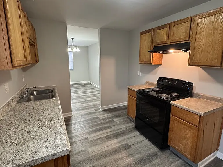 1825 Horizon Ln — Photo 12