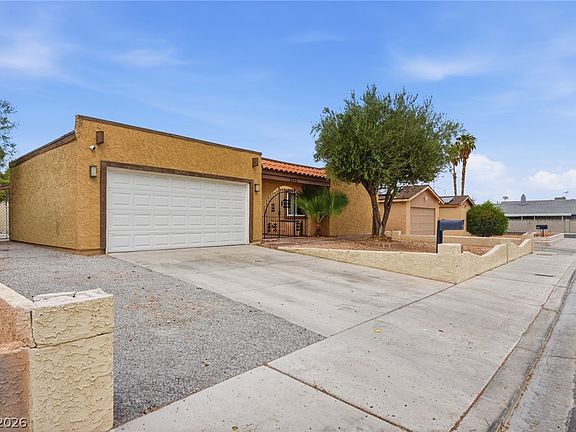 3rd image of 2240 Conchita St