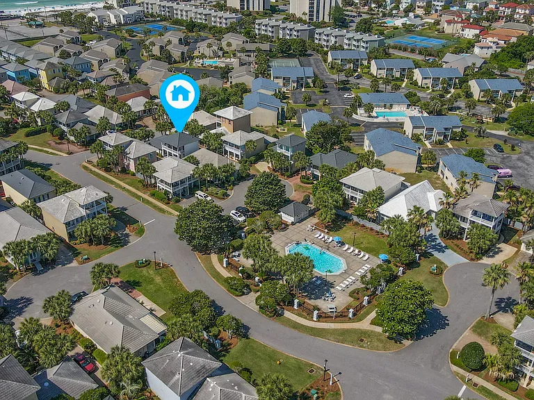 There are 2 pools and so close!