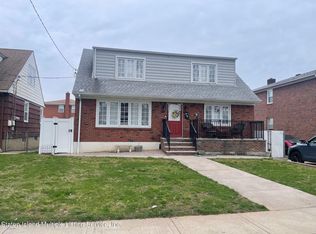 361 Burgher Ave, Staten Island, NY 10305